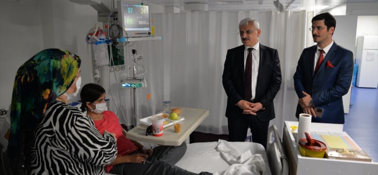 Bolu’da zehirlenme şüphesiyle hastaneye başvuran 36 kişinin tedavisi sürüyor