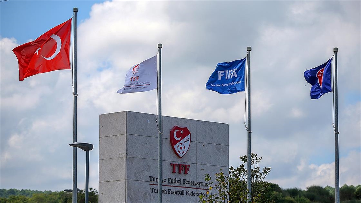 PFDK, 6 Süper Lig kulübüne çeşitli cezalar verdi