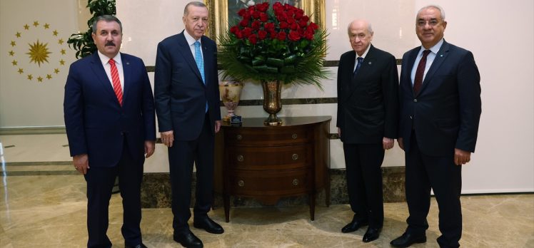 Cumhur İttifakı liderlerinden Cumhurbaşkanı Erdoğan’a “geçmiş olsun” ziyareti