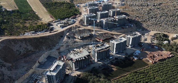 Hatay’a 254 bin 195 konut inşa edilecek