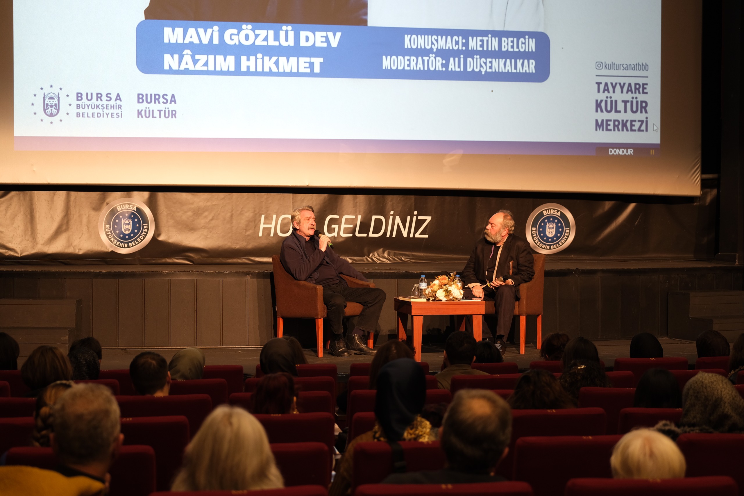 ‘Mavi gözlü dev’ Nâzım Hikmet, Bursa’da anıldı