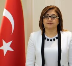 Şahin: “Atatürk, Cumhuriyetimizi Bu Toprakların Tüm Renklerini Kaynaştırarak İnşa Etti”