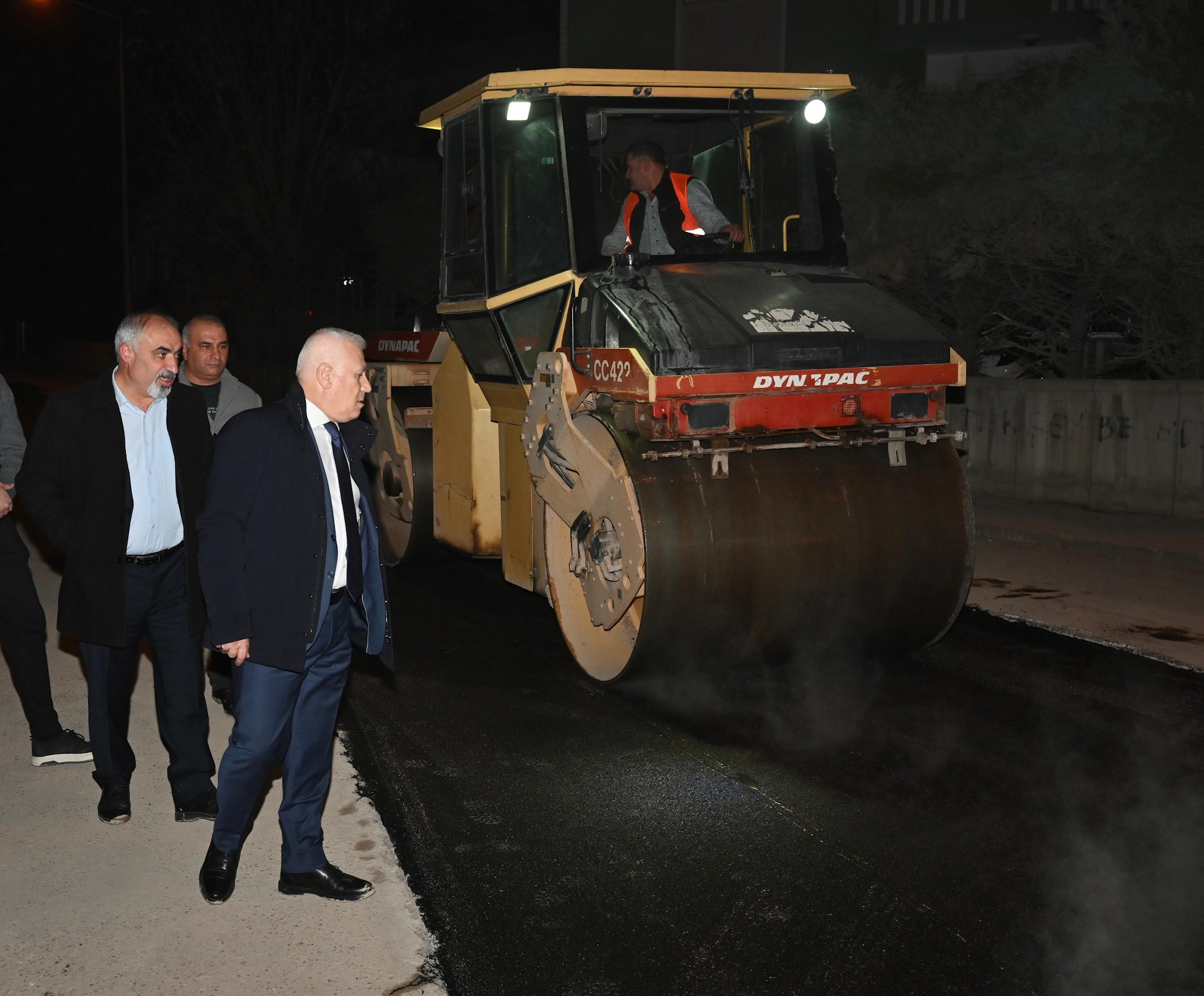 İnegöl’ün altyapısı sil baştan yenileniyor