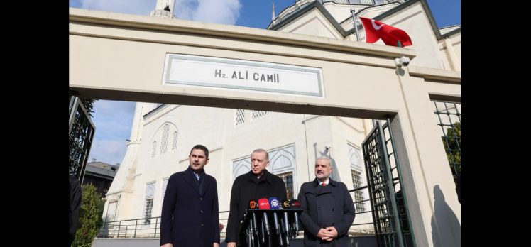 Cumhurbaşkanı Erdoğan, cuma namazını Hazreti Ali Camisi’nde kıldı